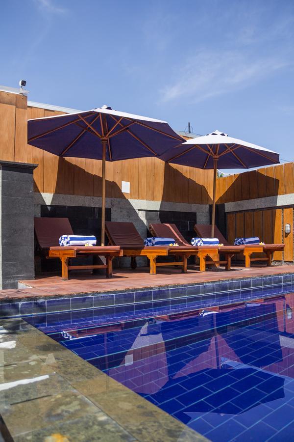 The Yogasari Seminyak Hotel Екстериор снимка