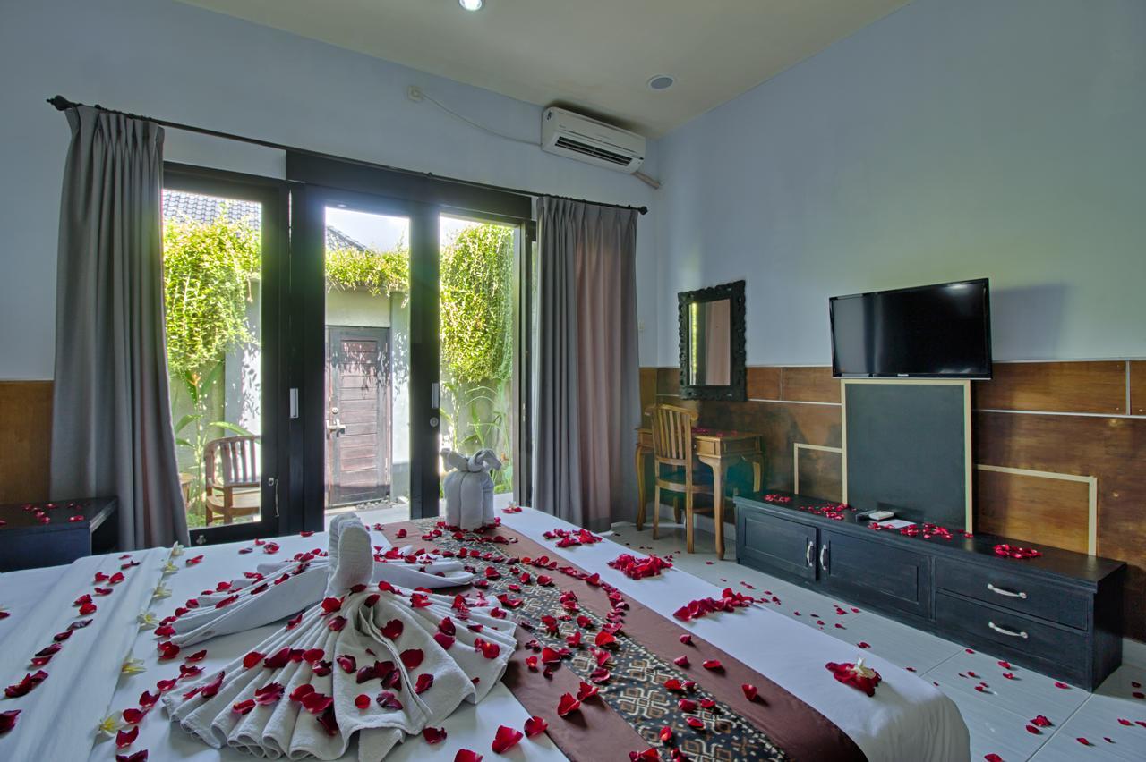 The Yogasari Seminyak Hotel Екстериор снимка